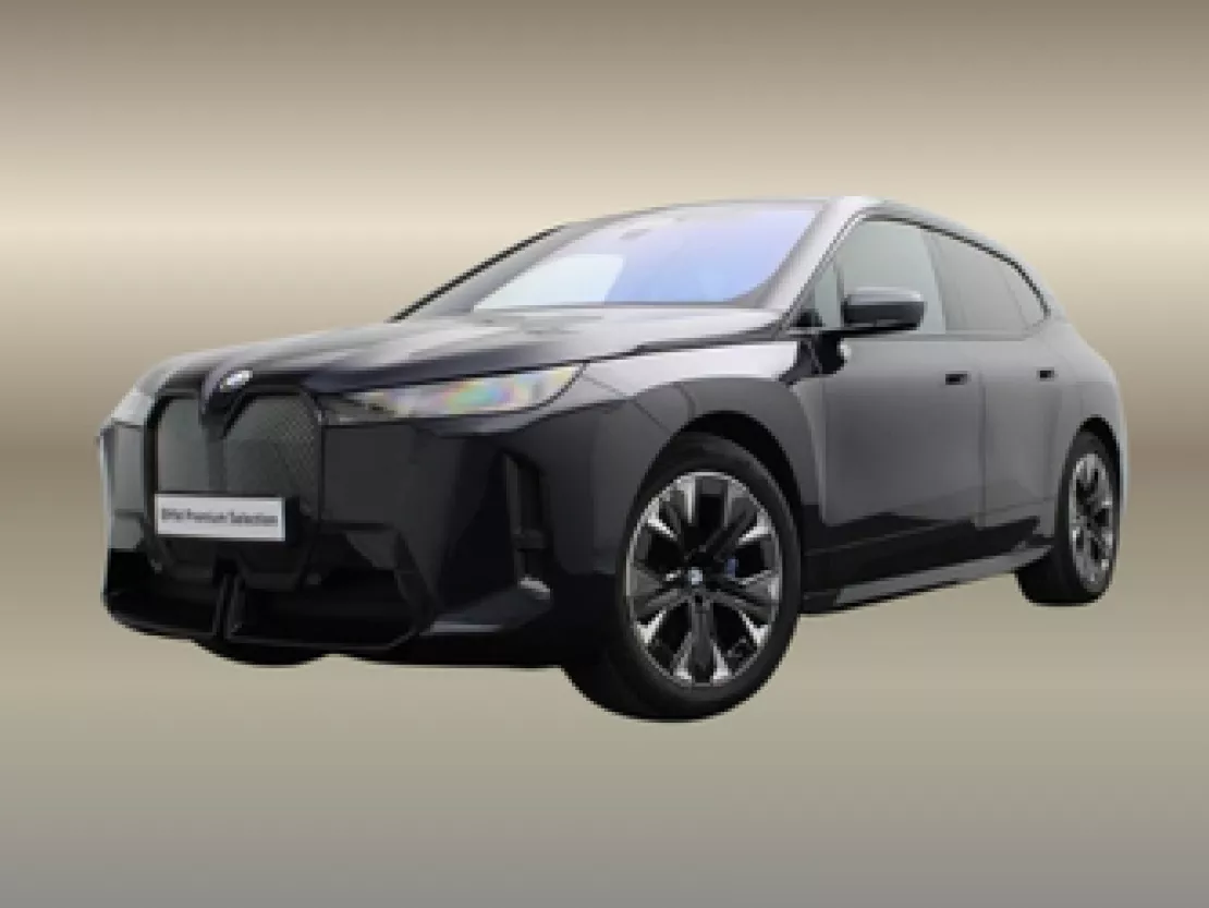 BMW iX